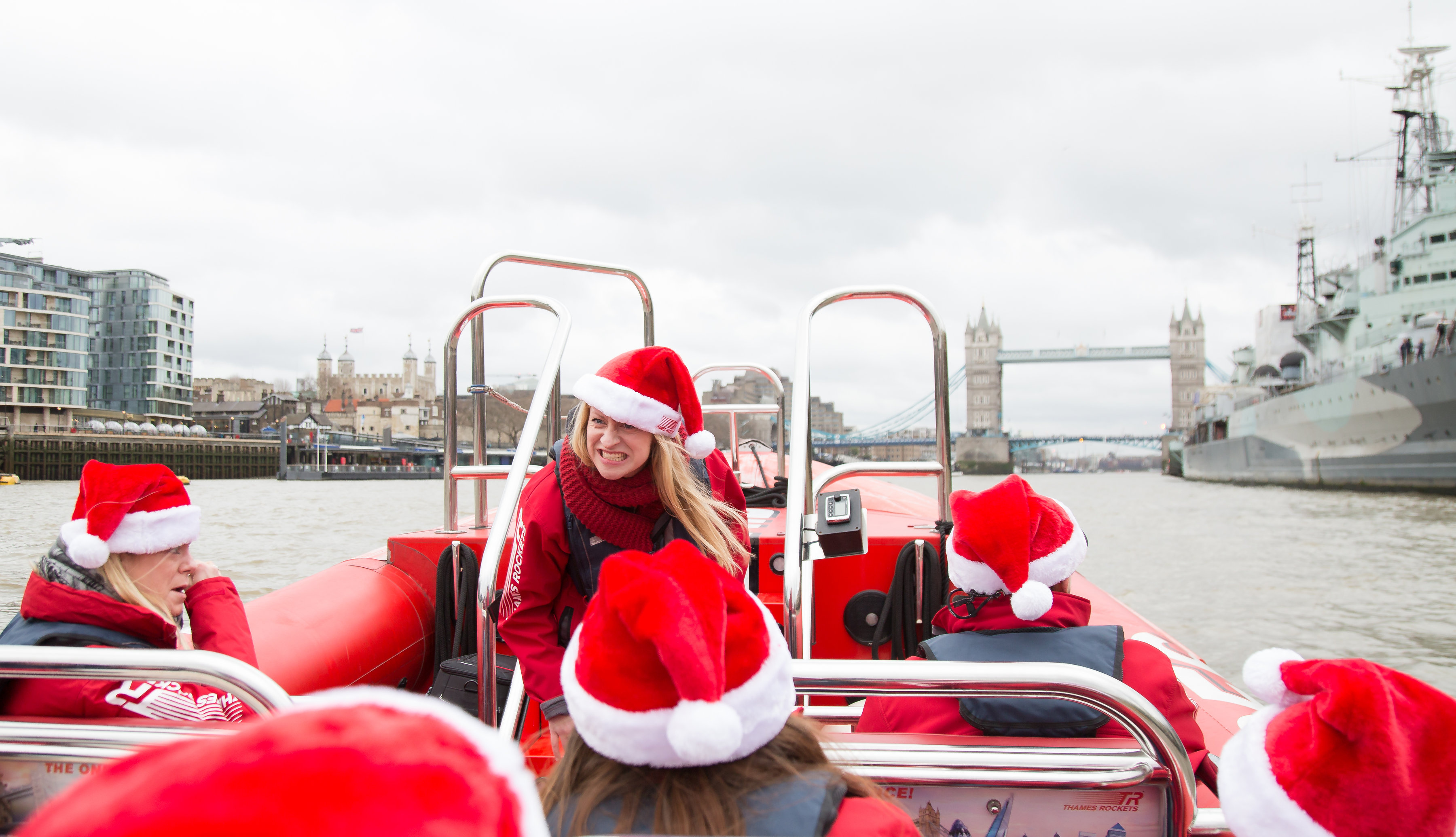 london christmas boat trip